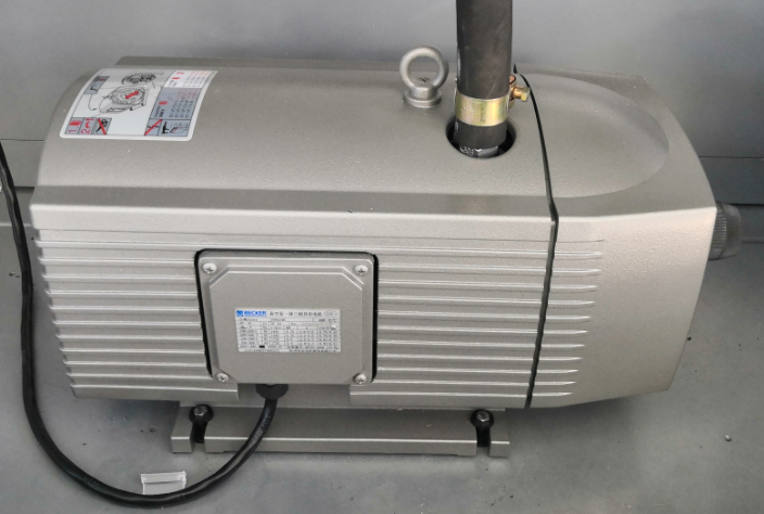 Pompa de vid germană Beck oferă un vid stabil de mare putere德国贝克真空泵提供稳定大功率真空